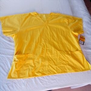 WonderWink NWT Style 6016 Yellow Short Sleeve V-Neck Scrub Top 4X Pockets New
